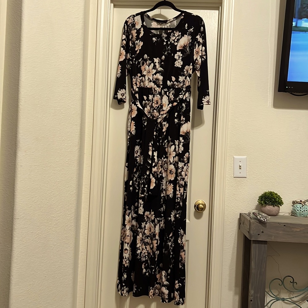 Floral Black Maxi Dress
